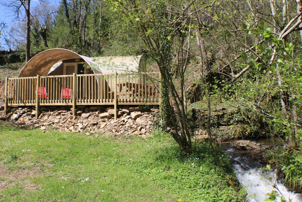 Camping Moulin De Chaules Saint-Constant Exterior foto