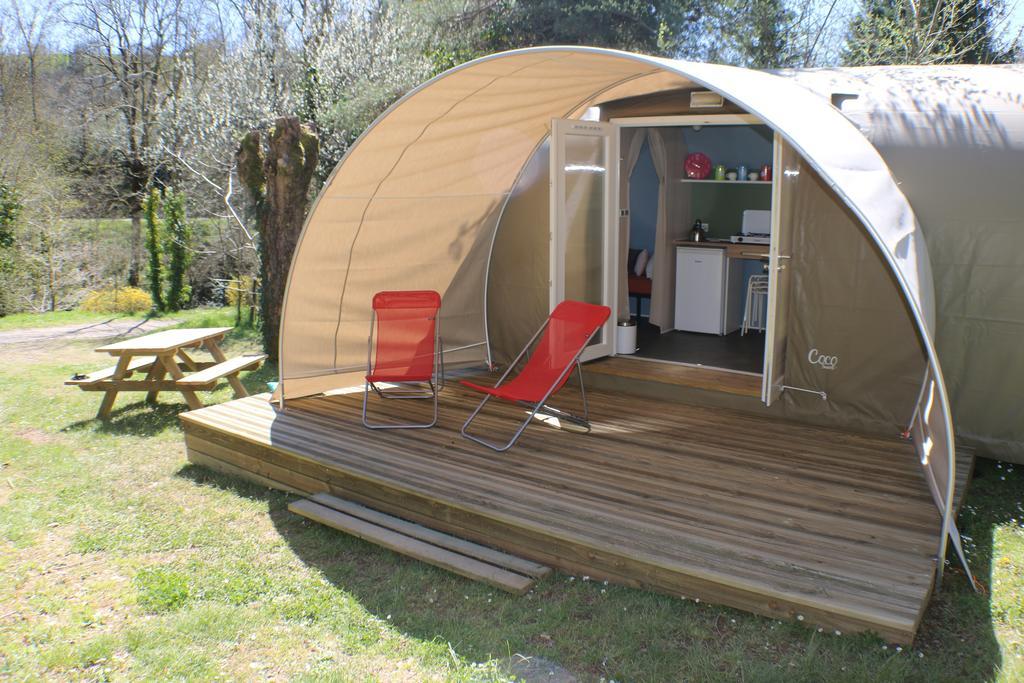 Camping Moulin De Chaules Saint-Constant Exterior foto