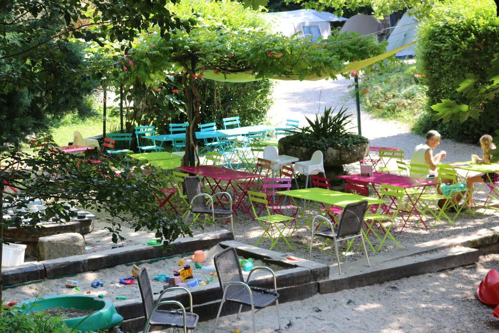 Camping Moulin De Chaules Saint-Constant Exterior foto